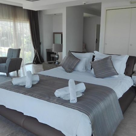 Egesu Marina Guest House Gulluk Екстериор снимка