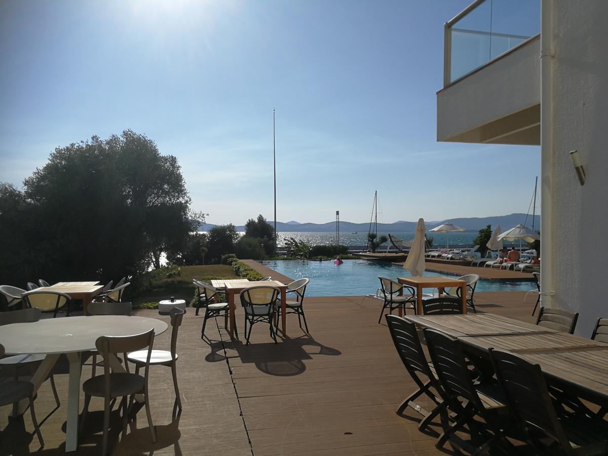 Egesu Marina Guest House Gulluk Екстериор снимка
